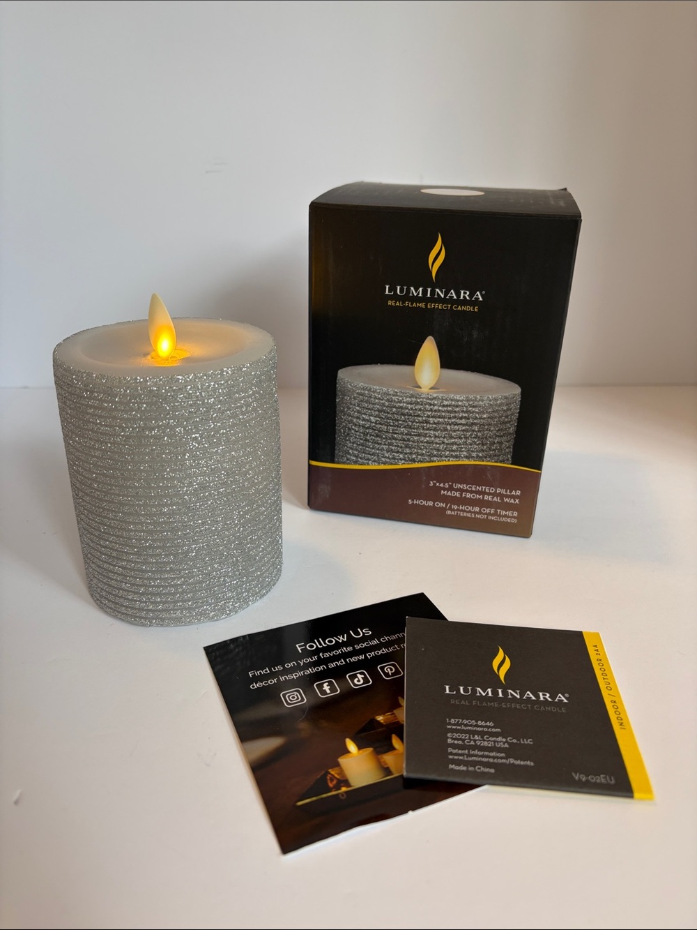 LUMINARA Silver Glitter Flameless Pillar (Small)